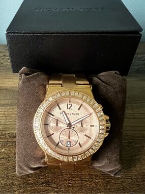 Michael Kors Rose Gold-Tone Crystal Accent Women's Chronograph Watch